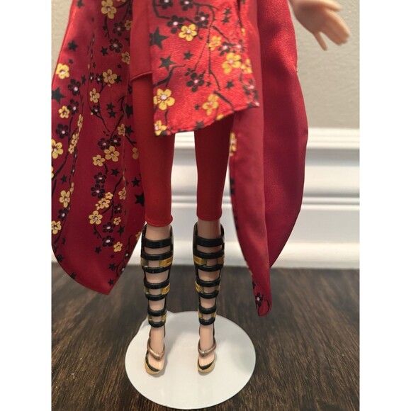 ❌2010 Lot JAPAN DOLLS OF THE WORLD Barbie & Samurai Ken❌Collectors Set❌w/stands❌ - Picture 9 of 10